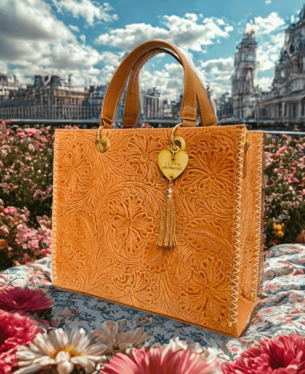 Bolso en Piel Genuina Suave Modelo Dior