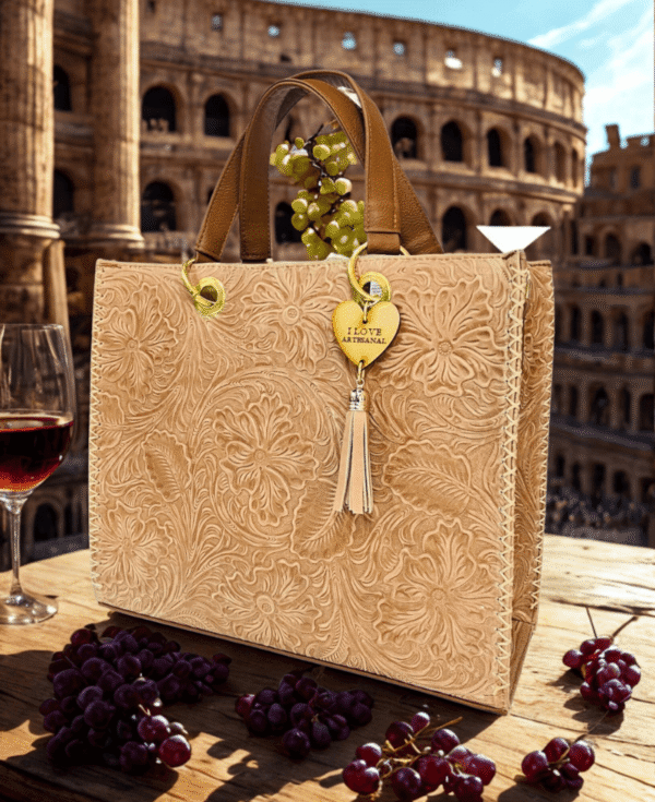 Bolso en Piel Genuina Suave Modelo Dior