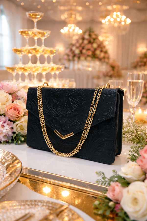 Ali Negra Bolso Clutch Ali