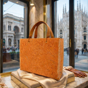 Bolso en Piel Genuina Suave Modelo Dior