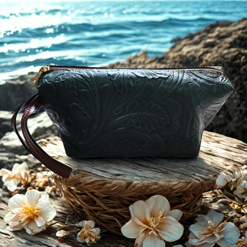 Cosmetiquera en Piel Genuina Suave