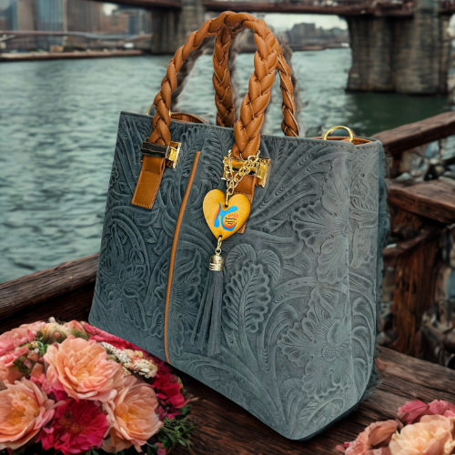 Bolso Modelo Felipa en Piel Vacuno de Alta Calidad